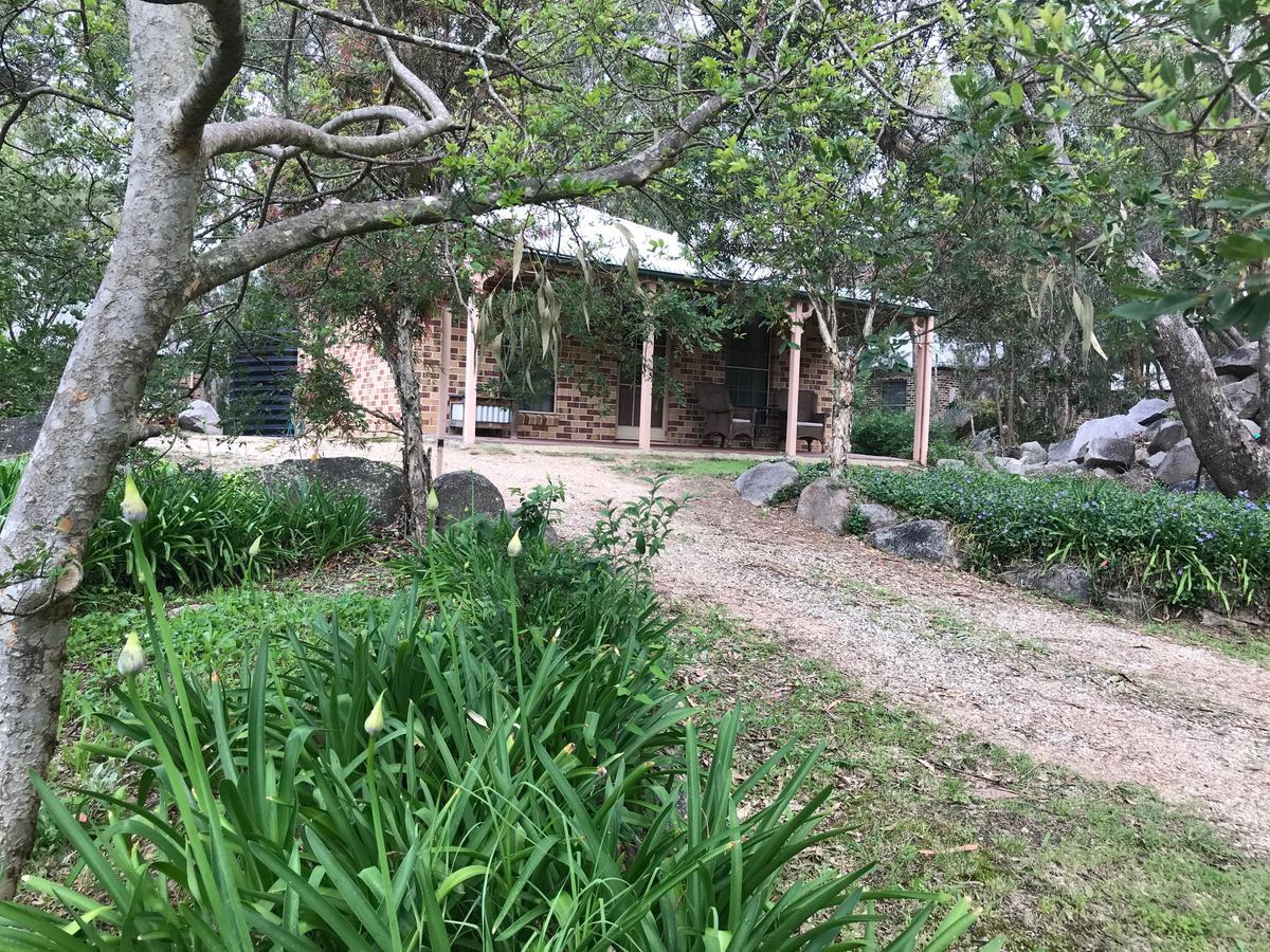 Honeysuckle Cottages Stanthorpe Dış mekan fotoğraf